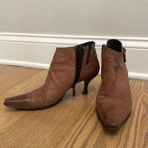 Donald J Pliner leather booties